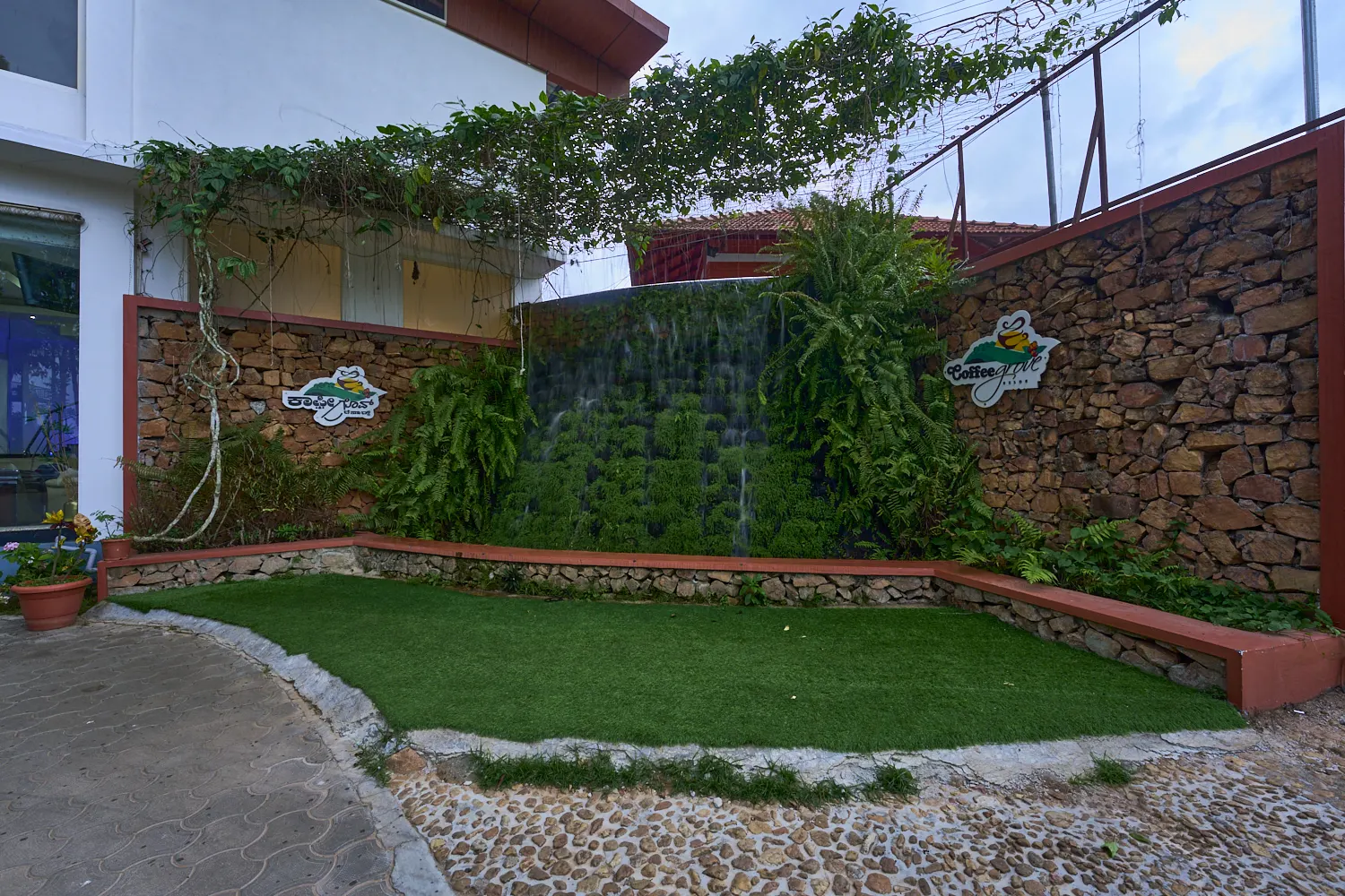 Coffee Grove Resort